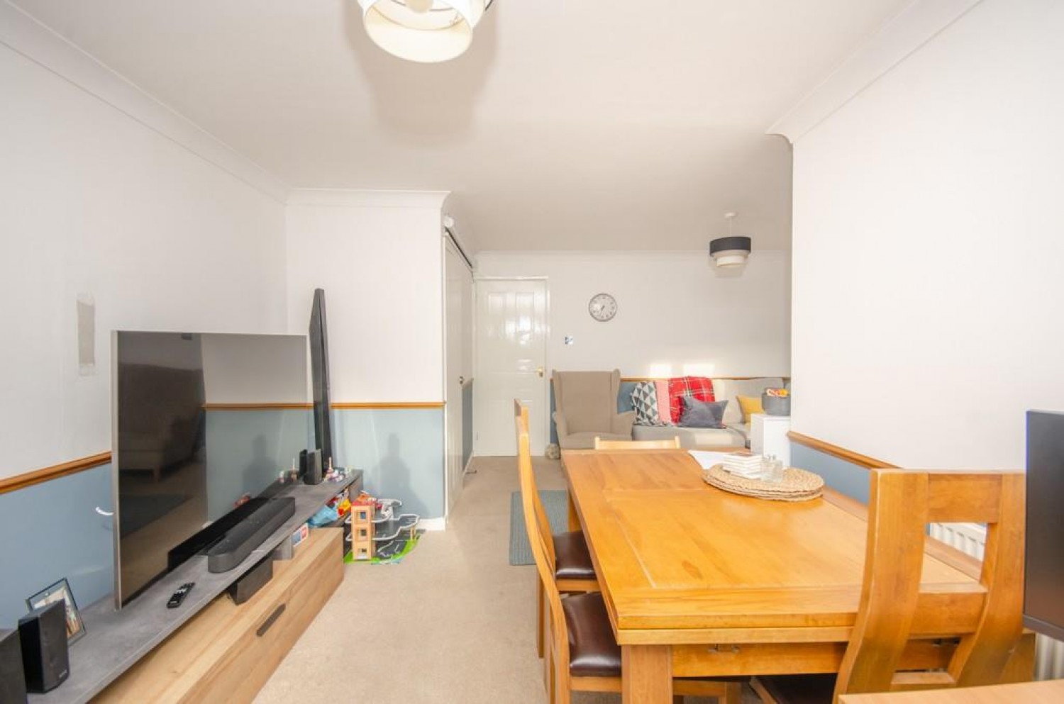 Elizabeth Way, Mangotsfield, Bristol, BS16 9LN.