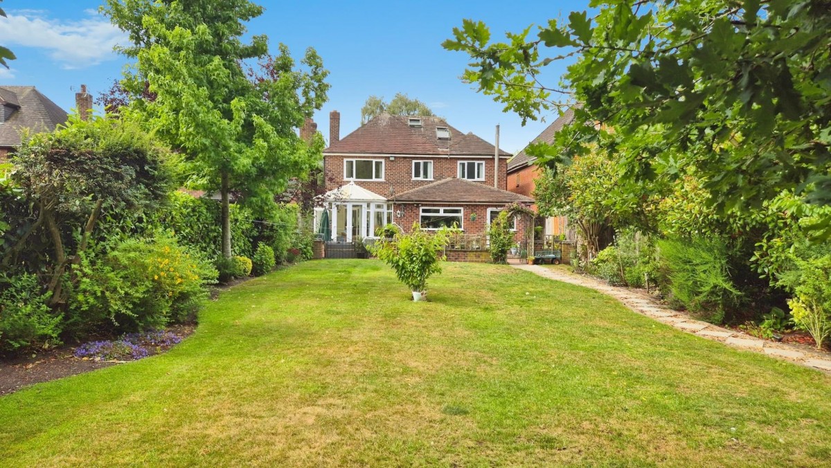 Chester Road North, Brownhills, Walsall, WS8 7JP