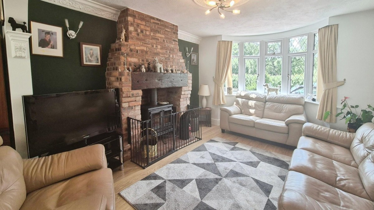 Chester Road North, Brownhills, Walsall, WS8 7JP