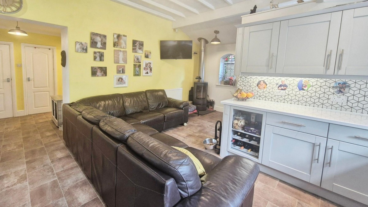 Chester Road North, Brownhills, Walsall, WS8 7JP