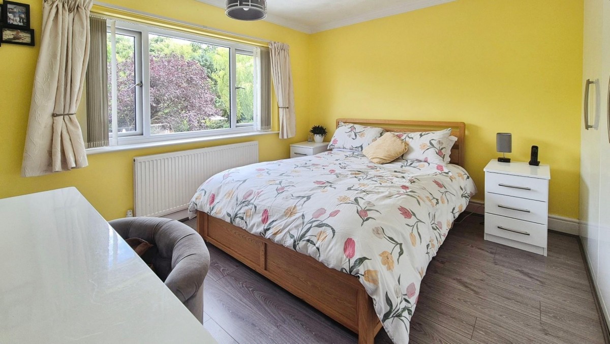 Chester Road North, Brownhills, Walsall, WS8 7JP