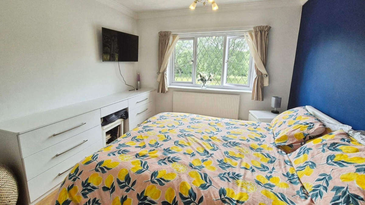 Chester Road North, Brownhills, Walsall, WS8 7JP