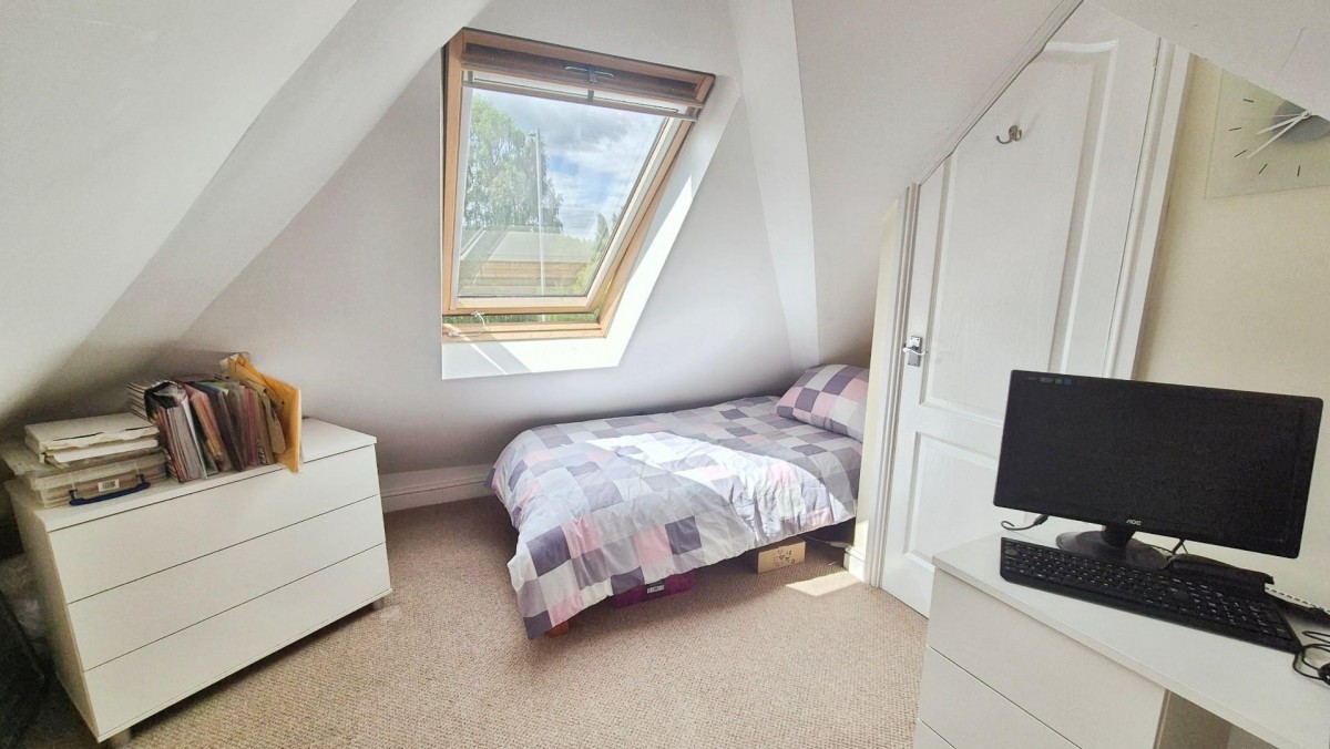 Chester Road North, Brownhills, Walsall, WS8 7JP