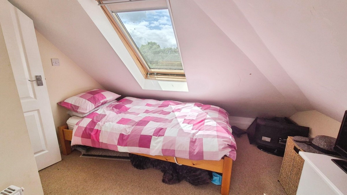 Chester Road North, Brownhills, Walsall, WS8 7JP