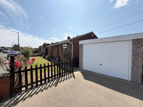 Chatsworth Road, Barnsley, S71 3QW
