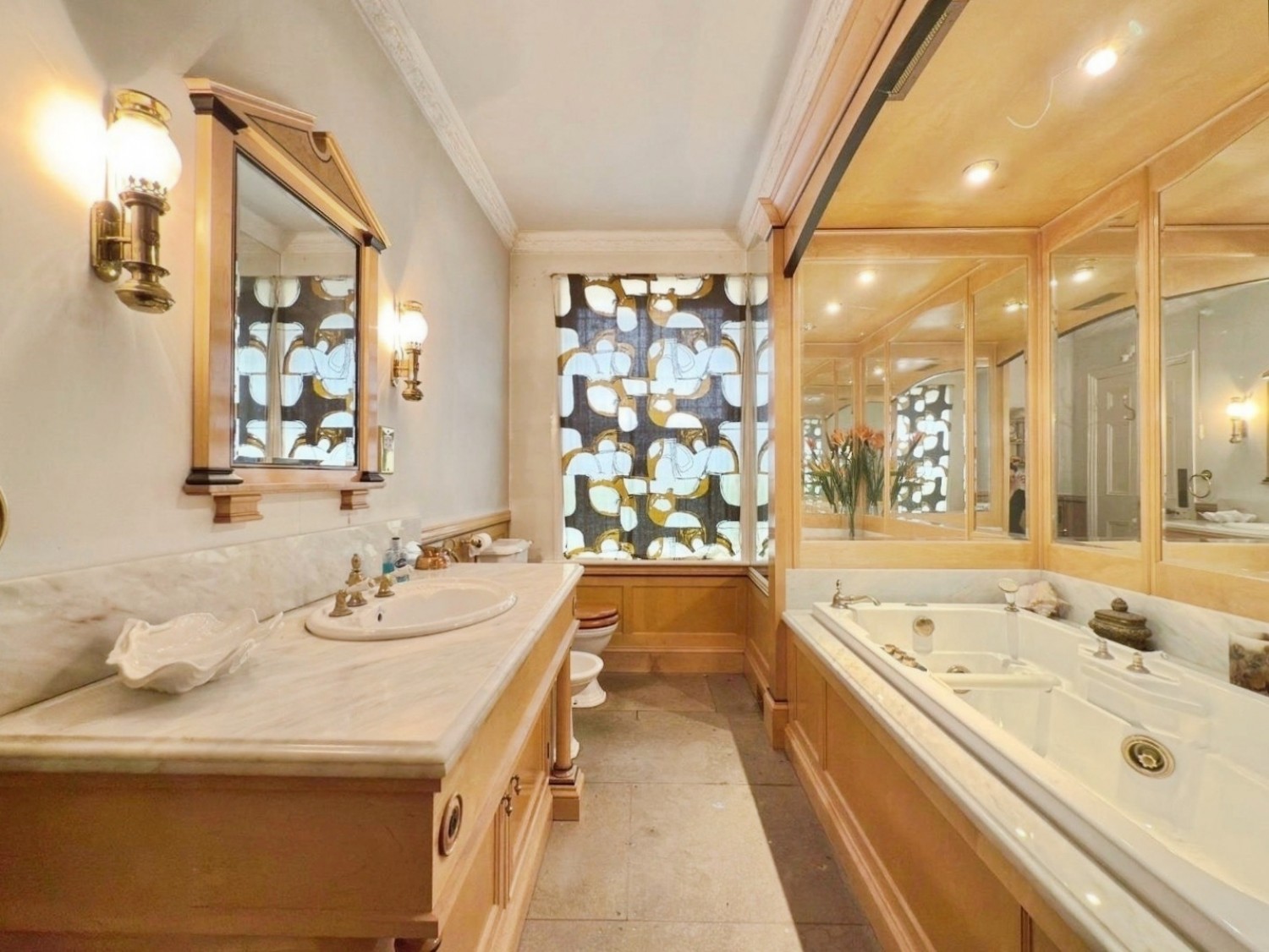 Huddersfield Road, Barnsley