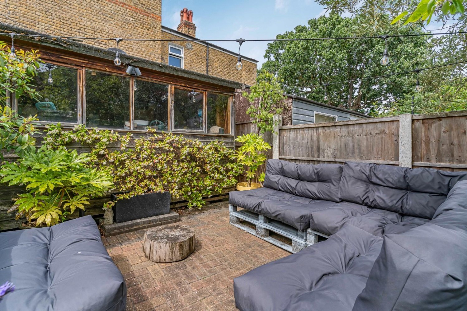 Woolstone Road, London
