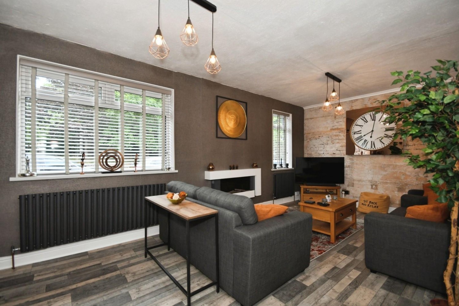 Old Road, Brampton, Chesterfield, S40 3QW