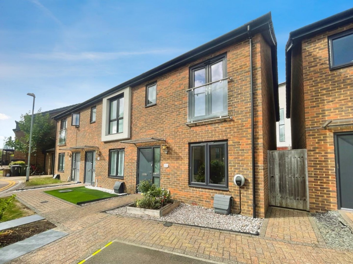 Hythe Crescent, Ashford