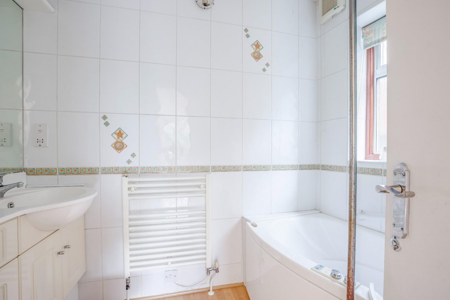 The Ridgeway, Stanley Hill, Amersham, Buckinghamshire, HP7 9HJ