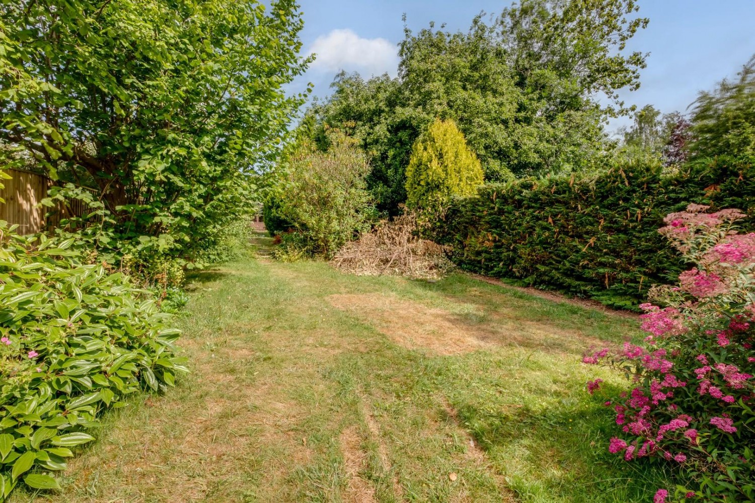 The Ridgeway, Stanley Hill, Amersham, Buckinghamshire, HP7 9HJ