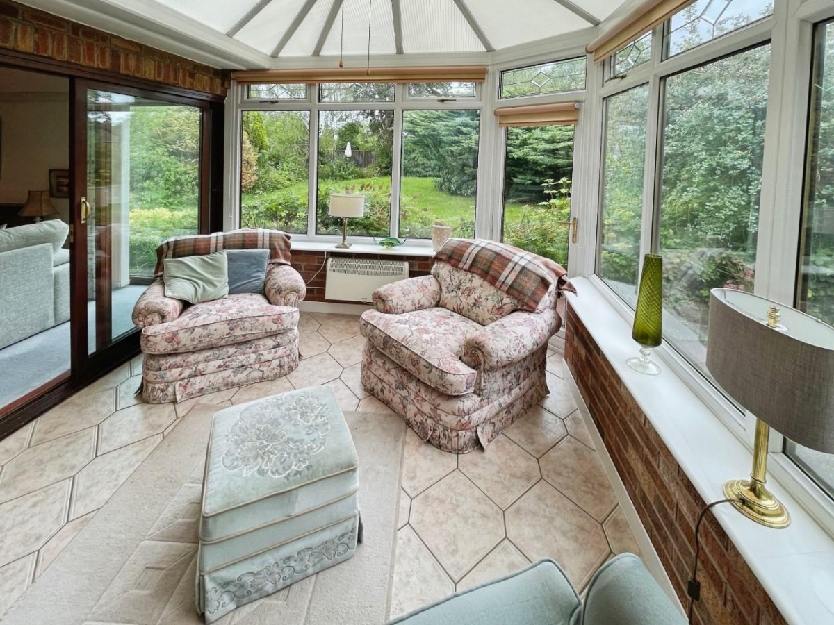 Bridle Way, Great Sutton, Ellesmere Port