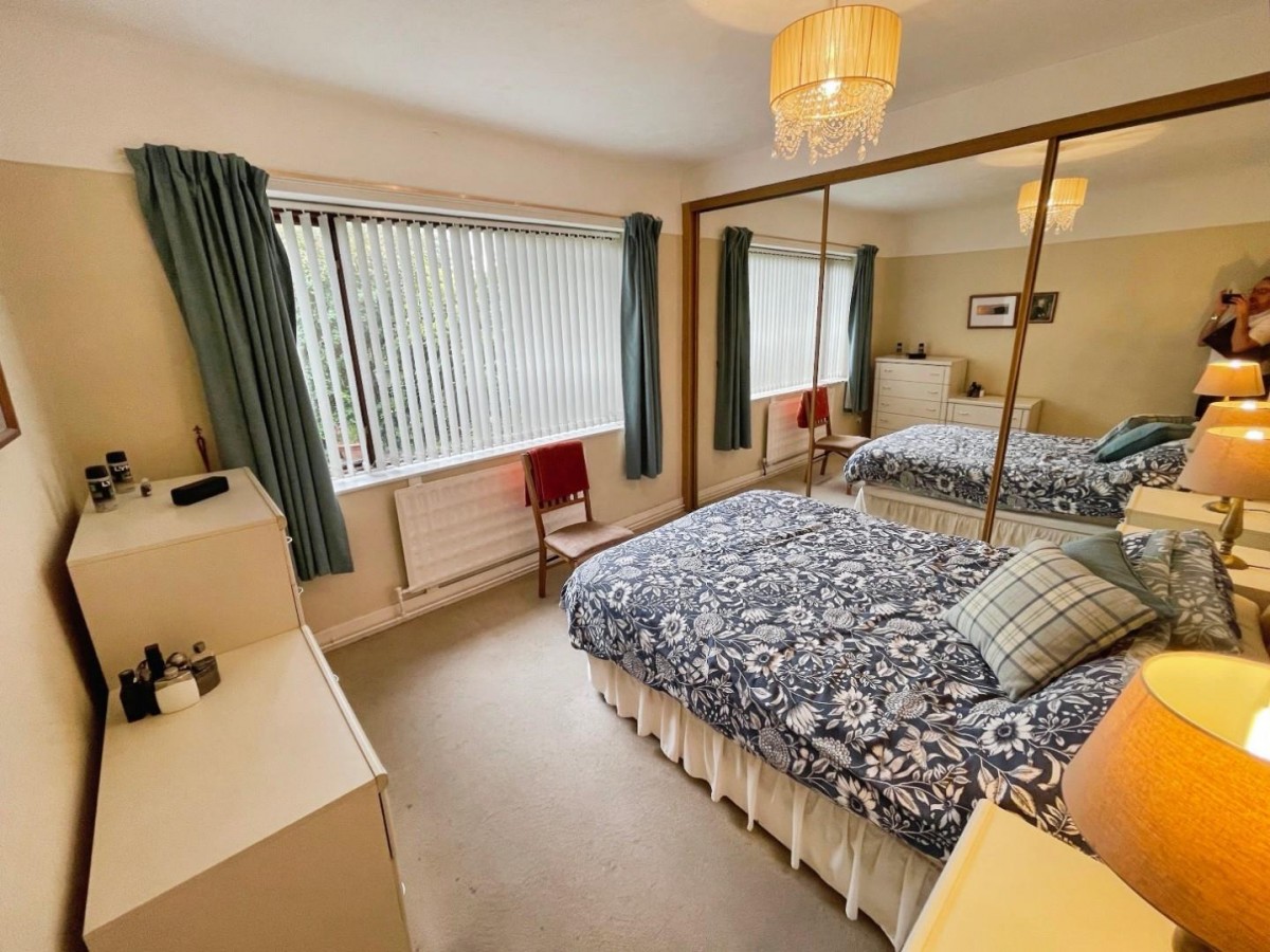 Bridle Way, Great Sutton, Ellesmere Port