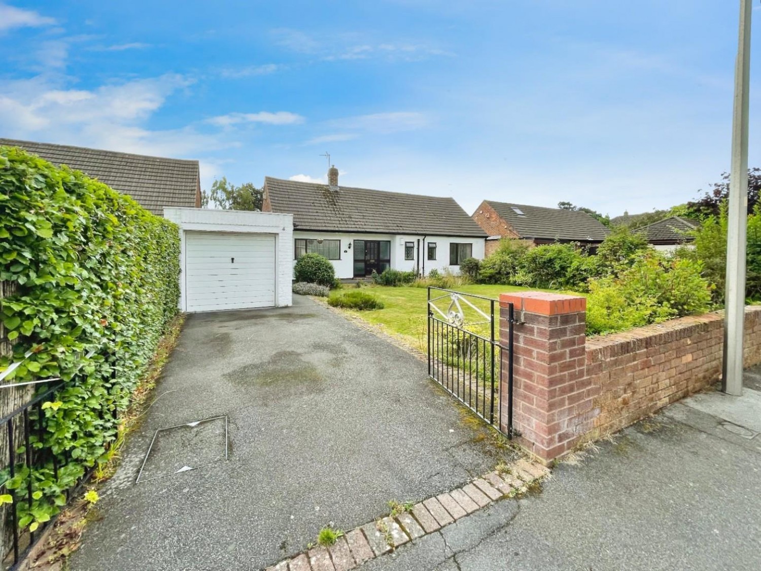 Bridle Way, Great Sutton, Ellesmere Port