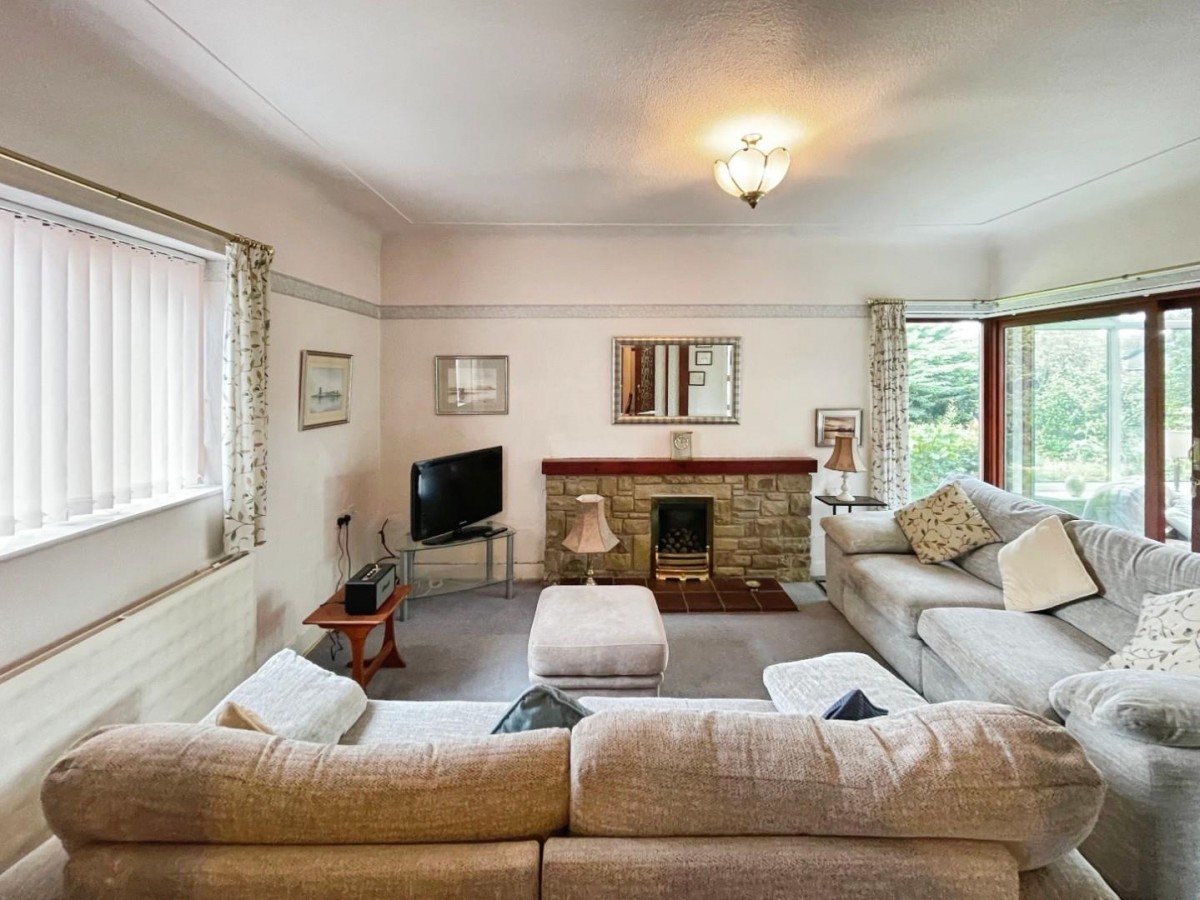 Bridle Way, Great Sutton, Ellesmere Port