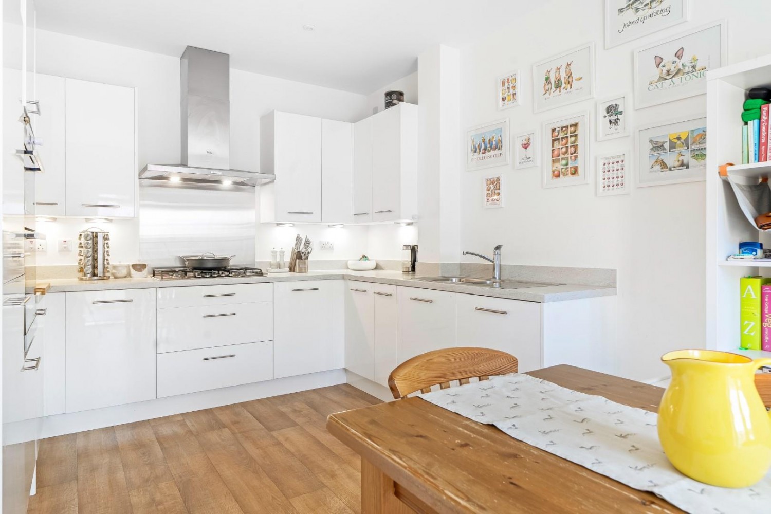 Lister Road, Dursley