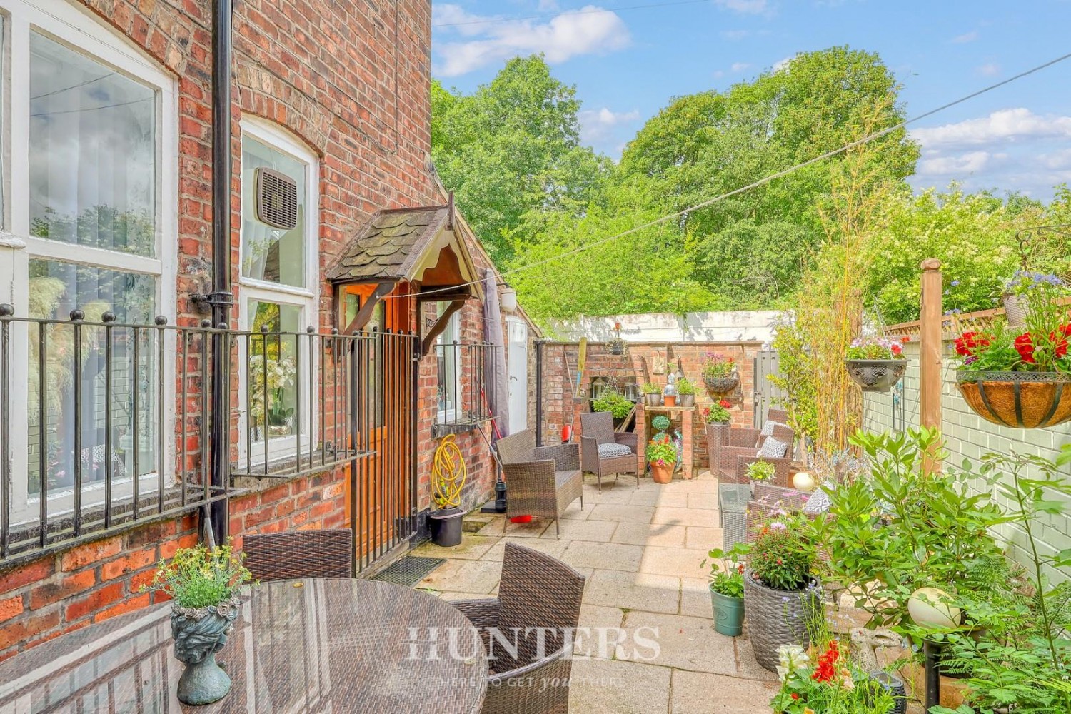 Rochdale Road, Middleton M24