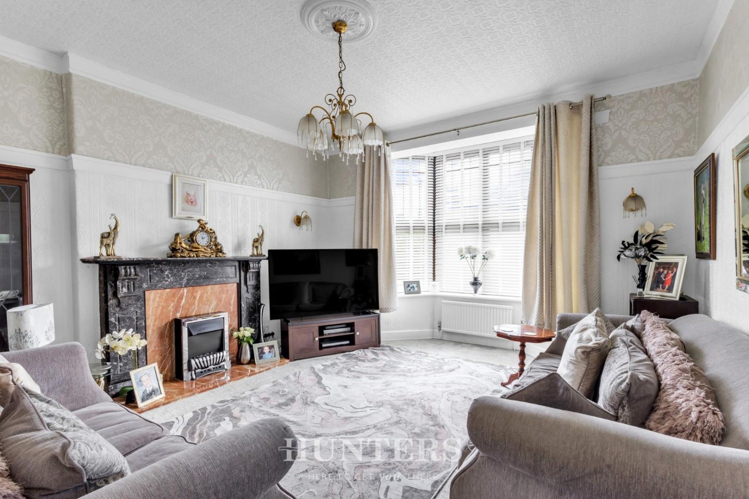 Rochdale Road, Middleton M24