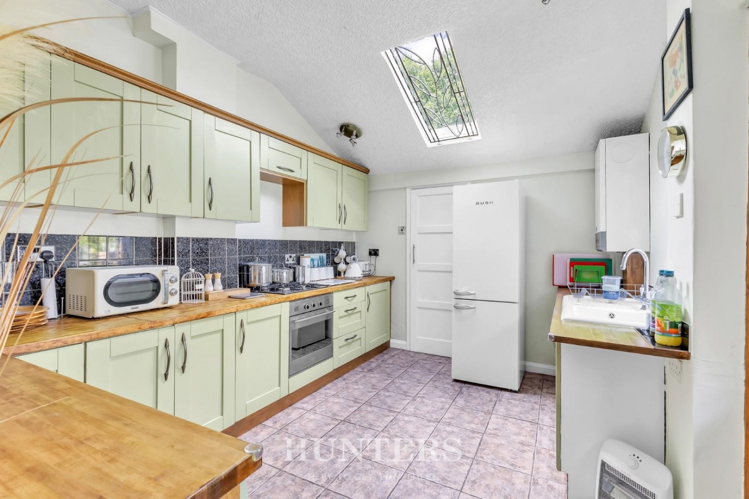 Rochdale Road, Middleton M24