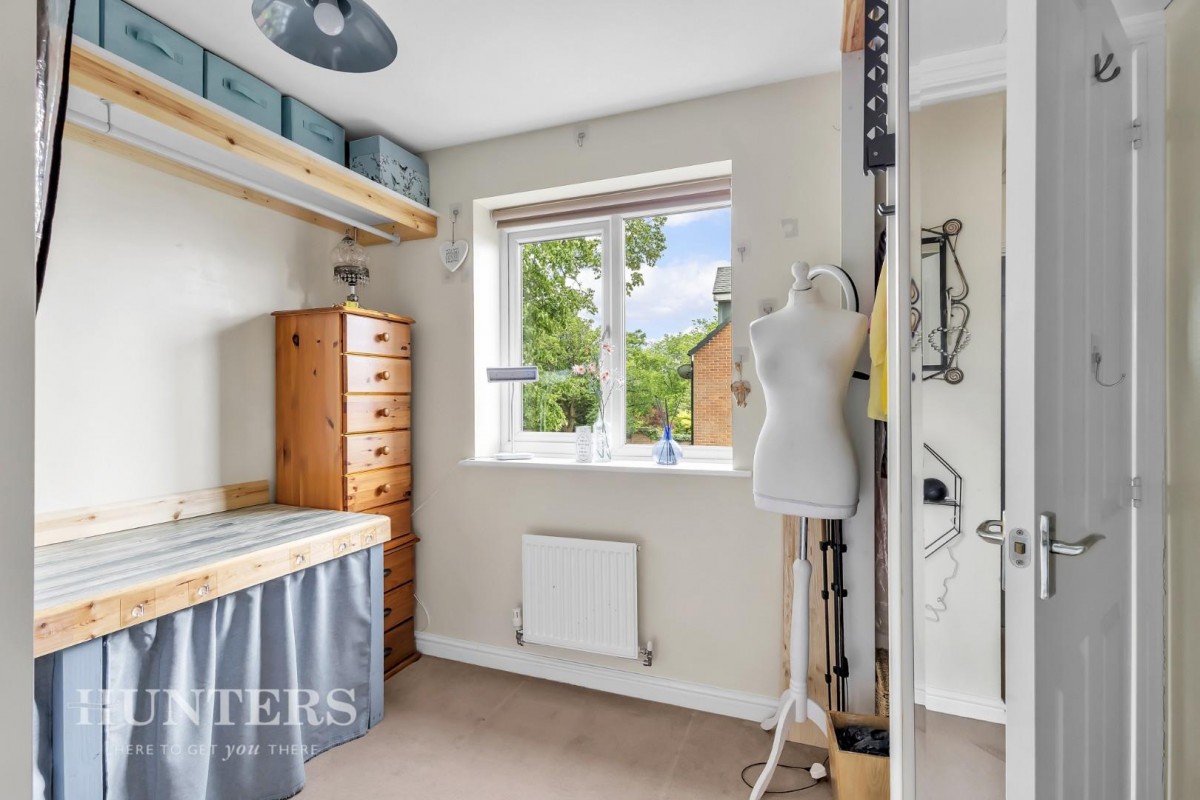 Oakhurst Close, Wardle, OL12 9EJ