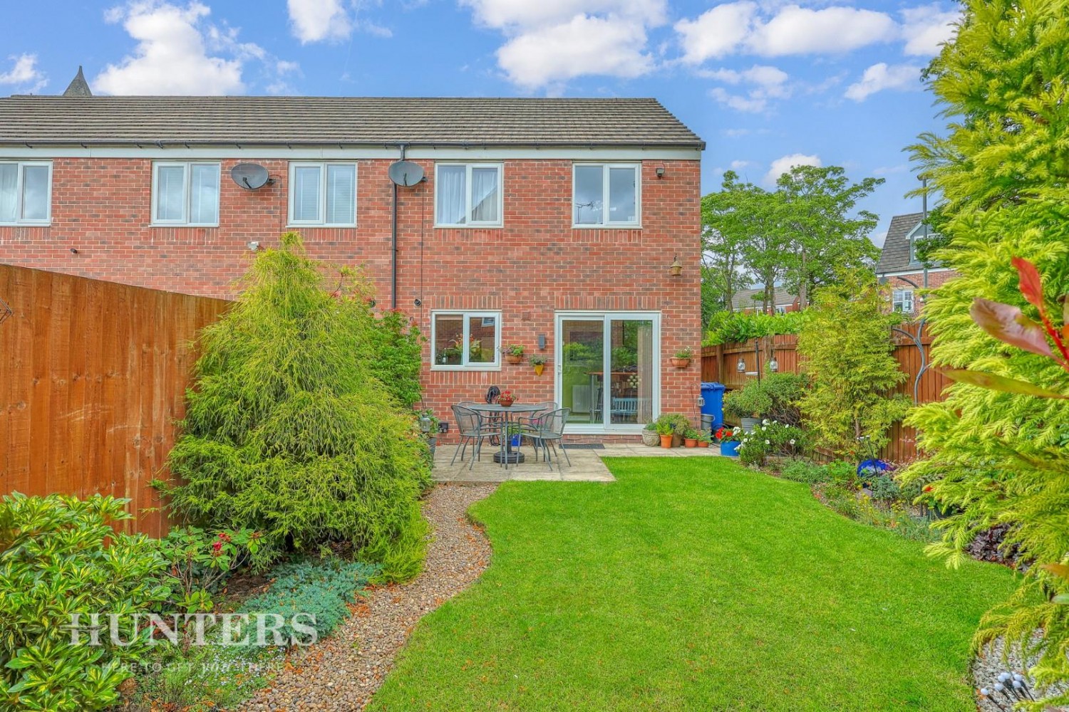 Oakhurst Close, Wardle, OL12 9EJ