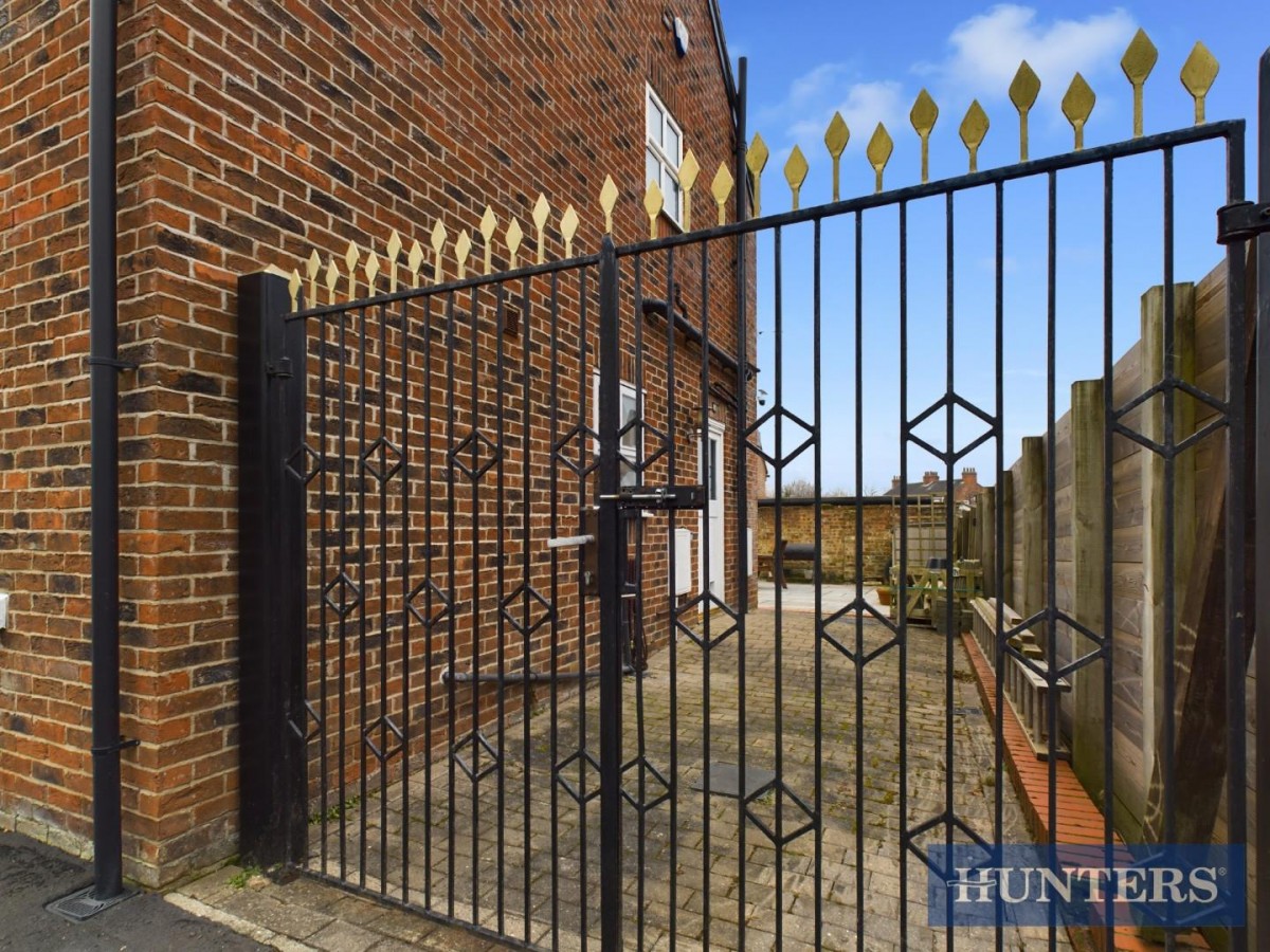 Queensgate, Beverley, HU17 8NJ