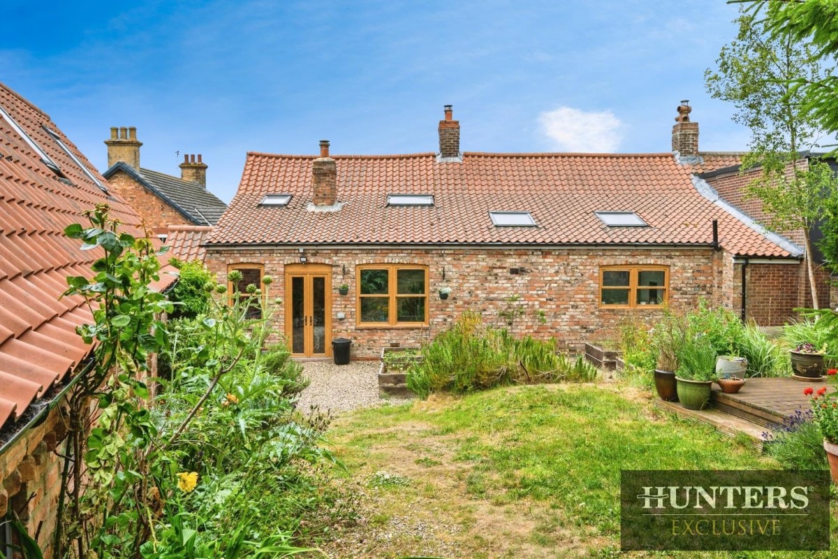 Main Street, Buckton, Bridlington