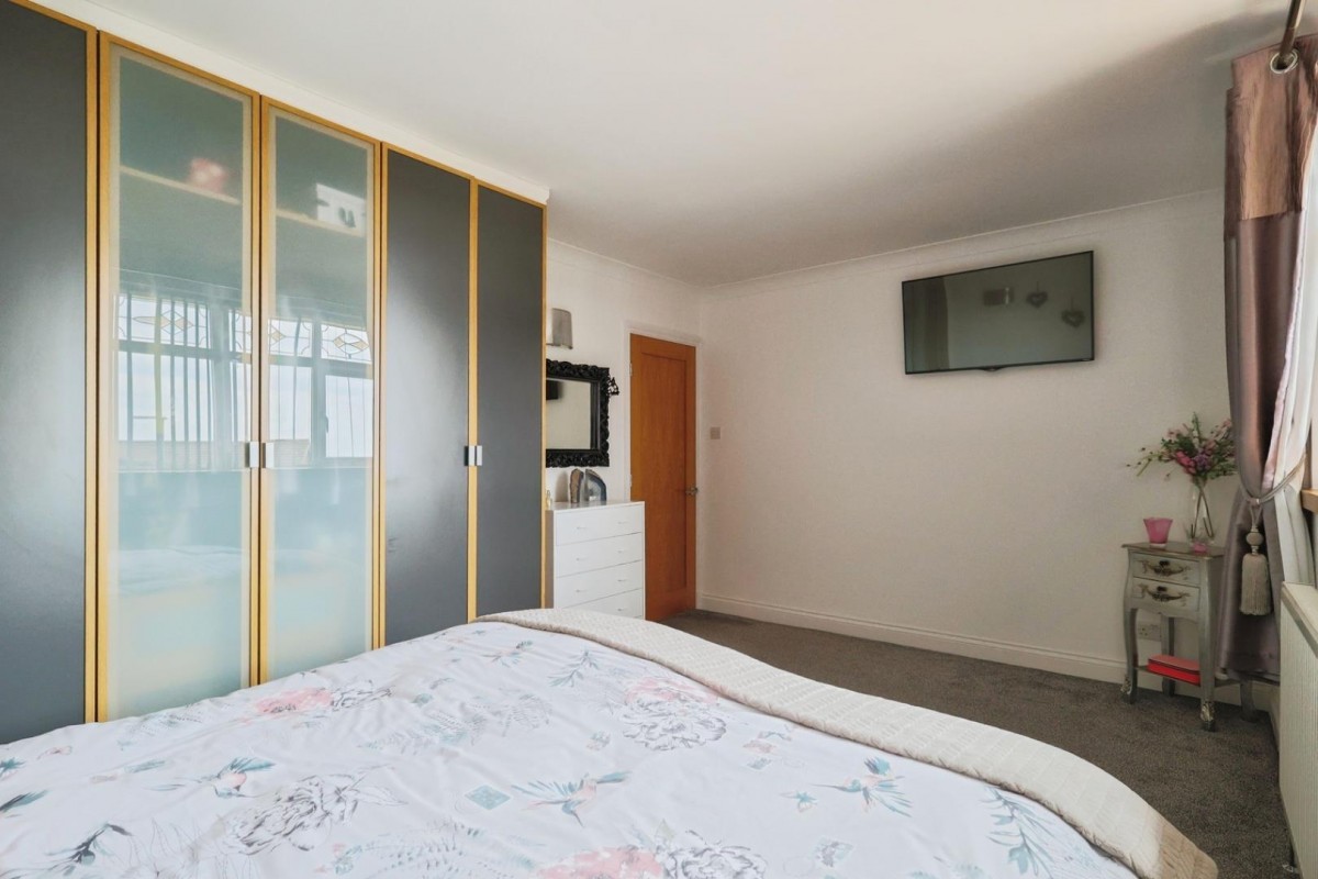 Oakcroft, Stalybridge, Cheshire, SK15 2UQ