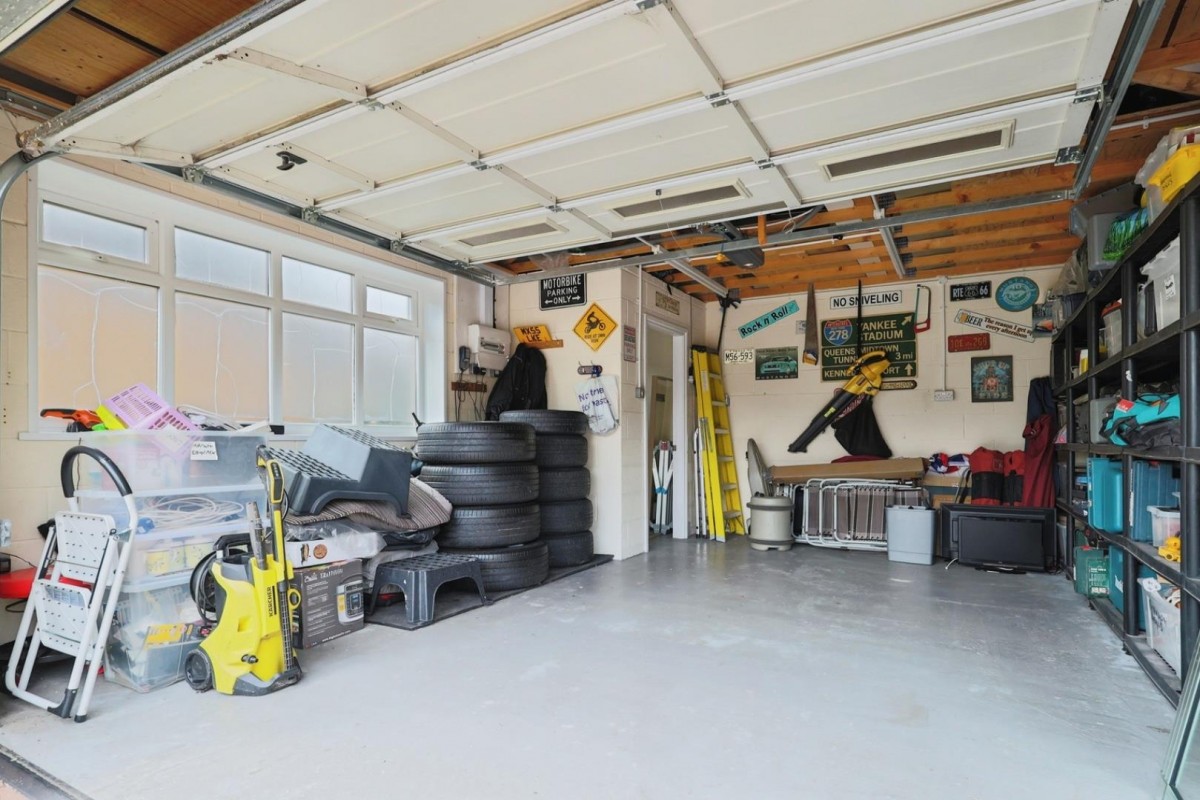 Oakcroft, Stalybridge, Cheshire, SK15 2UQ