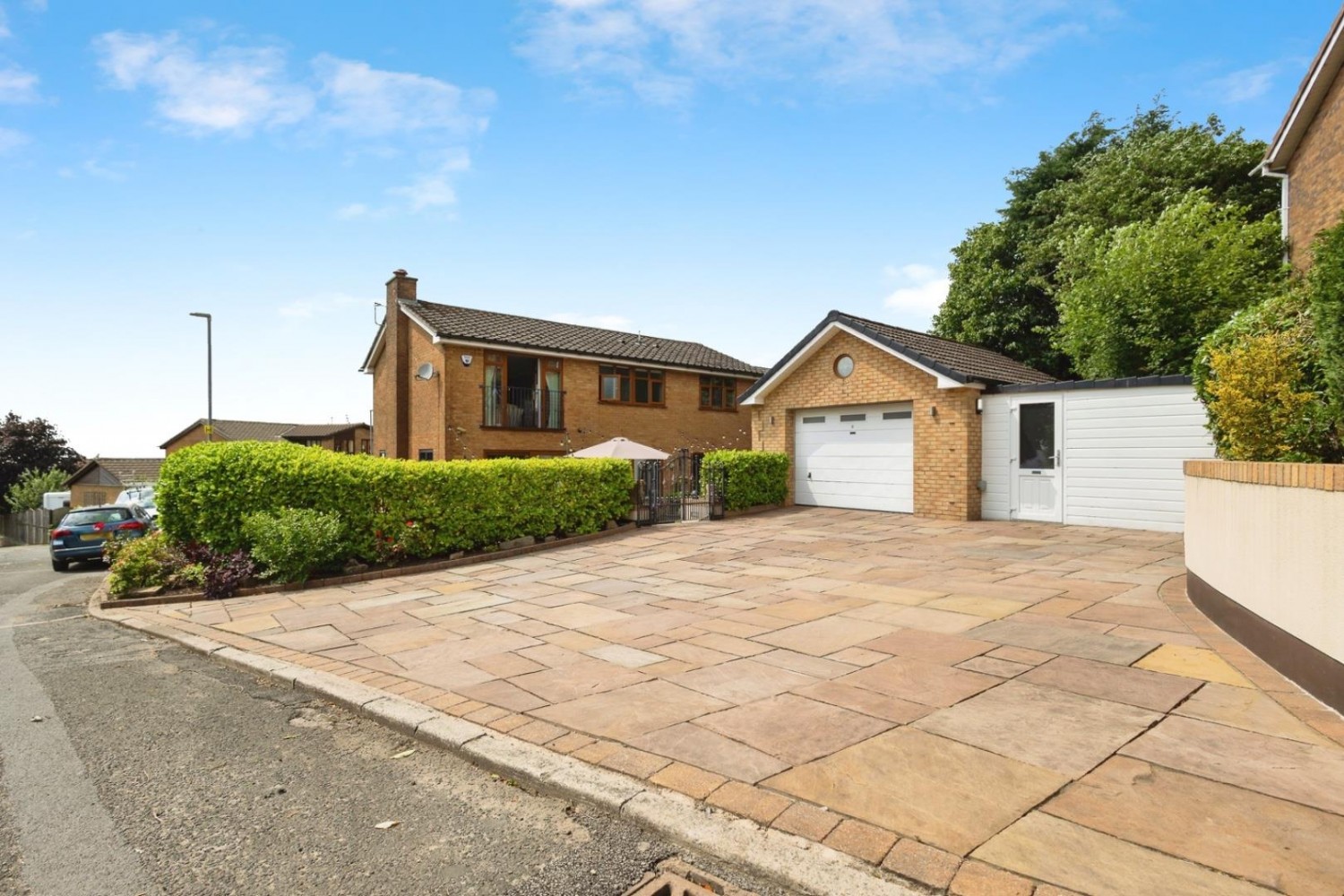 Oakcroft, Stalybridge, Cheshire, SK15 2UQ