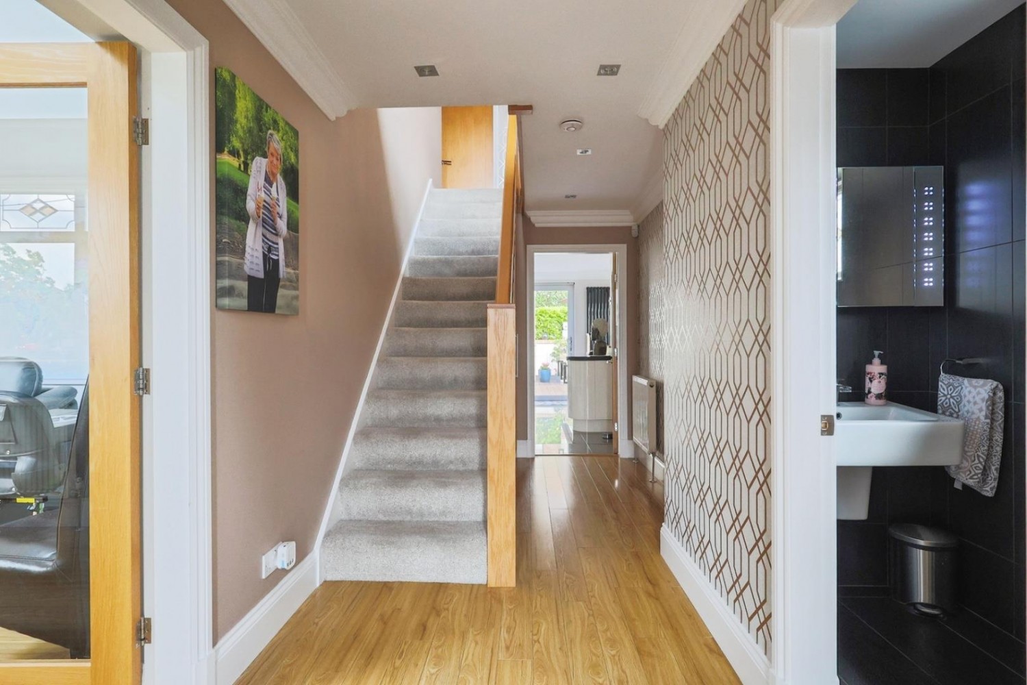 Oakcroft, Stalybridge, Cheshire, SK15 2UQ