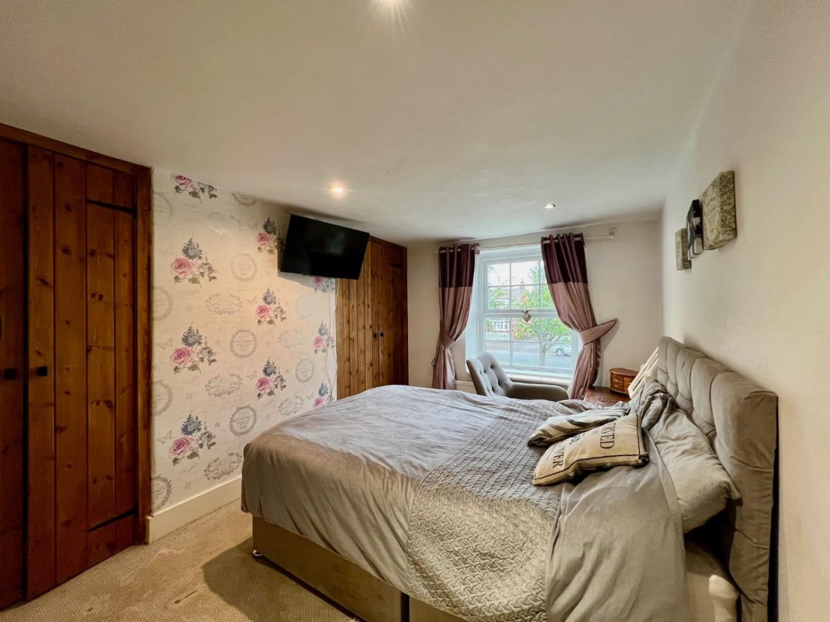 Salter Street, Berkeley, GL13 9BU