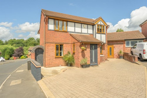 Trinity Road, Stourbridge, DY8 4LZ