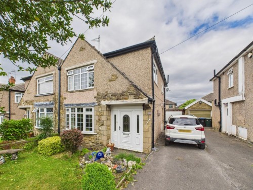 Woodside Crescent, Bingley