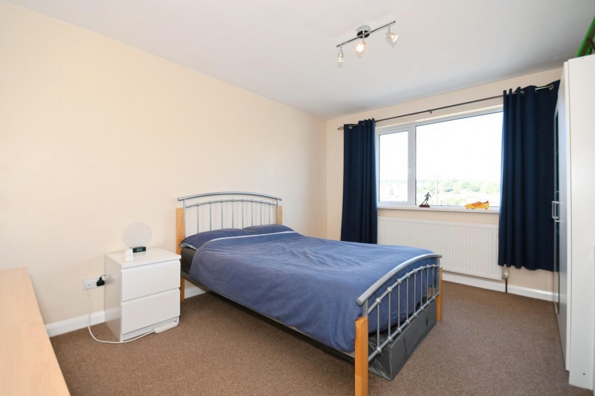 Avondale Road, Inkersall, Chesterfield, S43 3EQ