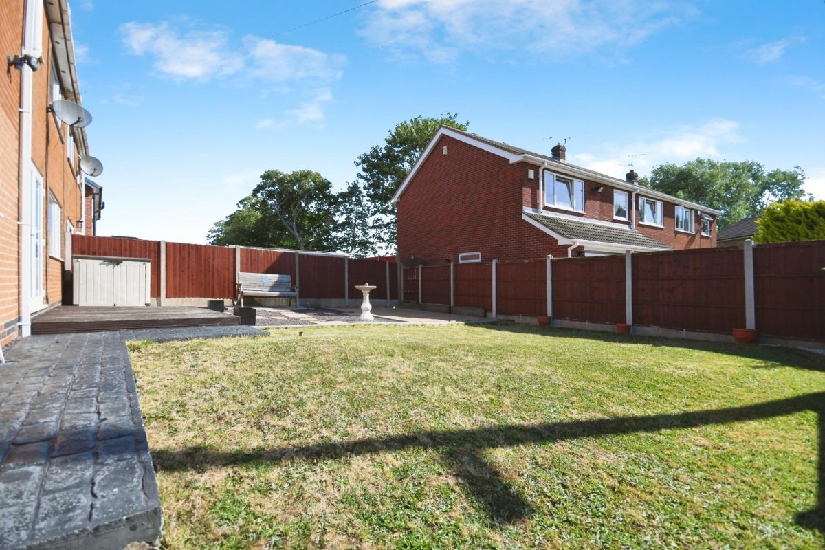 Avondale Road, Inkersall, Chesterfield, S43 3EQ