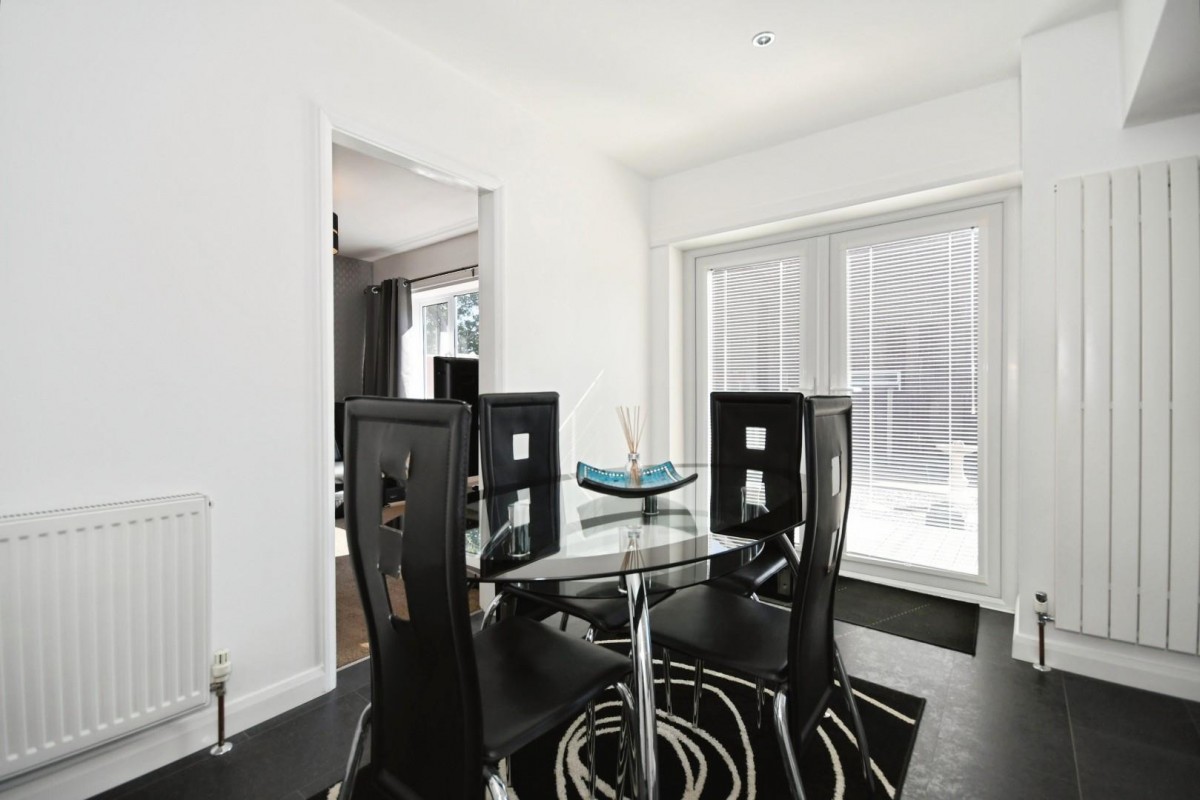 Avondale Road, Inkersall, Chesterfield, S43 3EQ