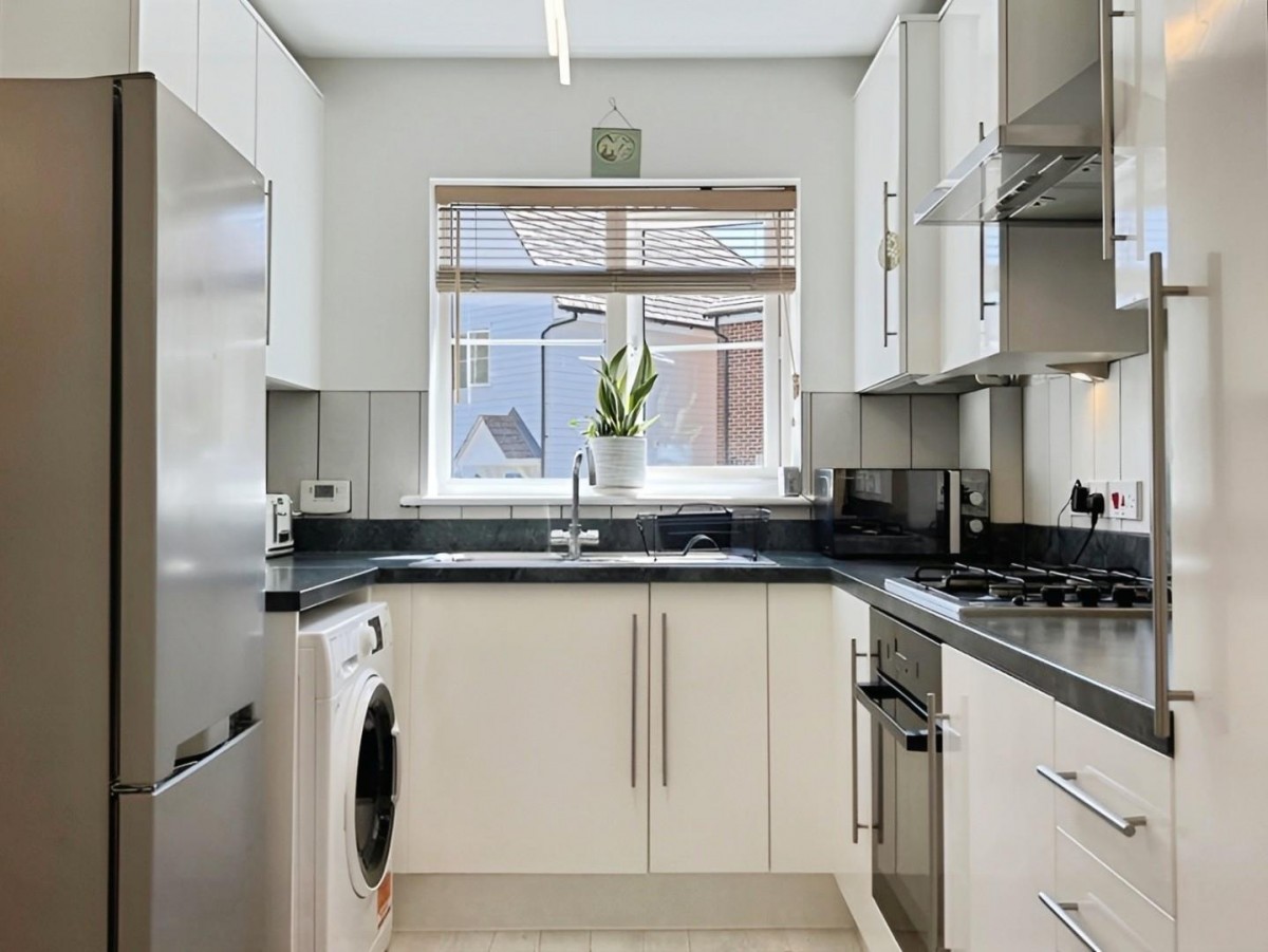 Rene Mac Kisray Place, Repton Park