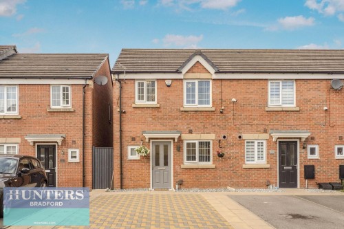 Plantation Drive Bradford, West Yorkshire, BD9 6SG