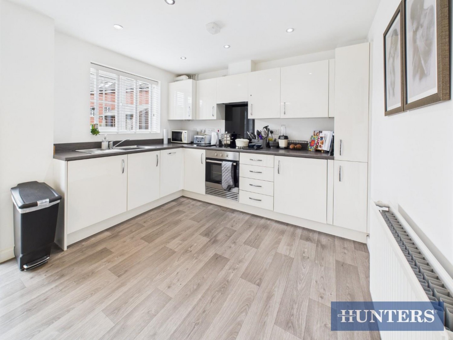Wren Close, Beverley, HU17 8GH