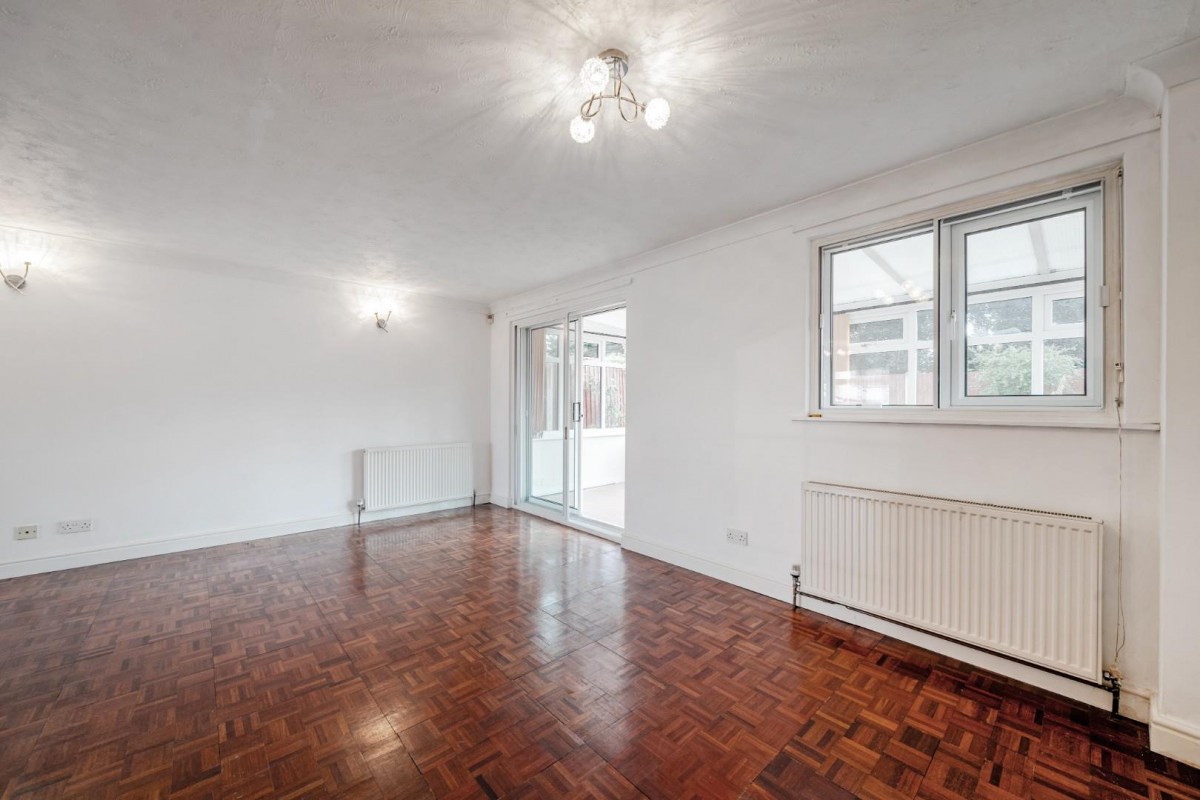 Main Street, Ulleskelf