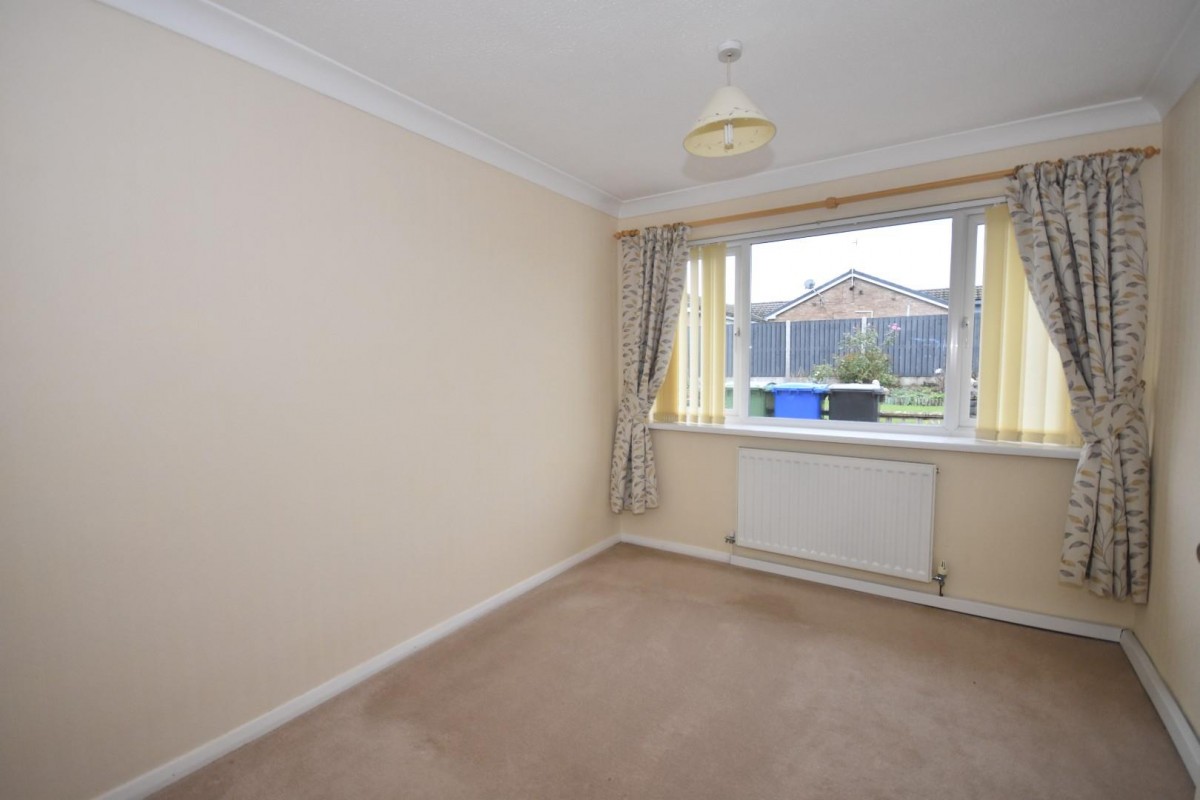 Ravensdale Close, Inkersall, Chesterfield, S43 3ES