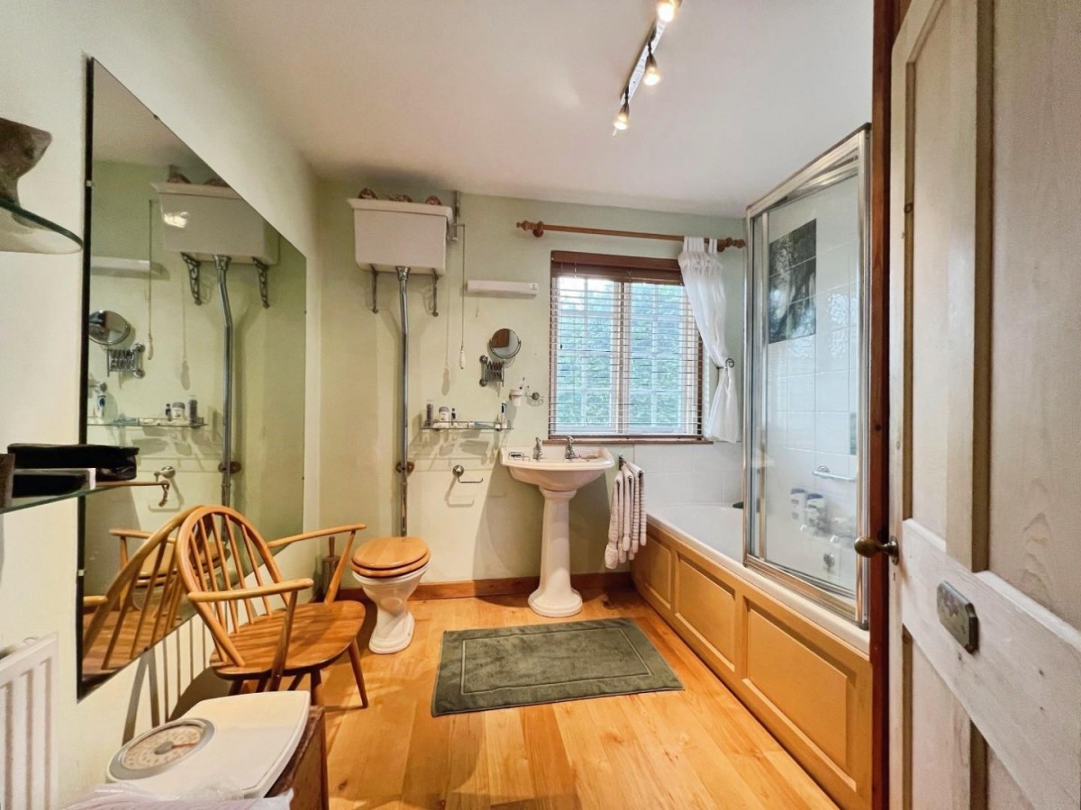 Romden Road, Smarden