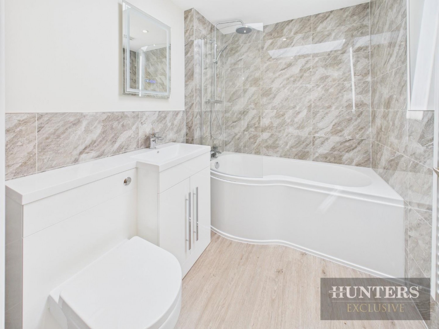 Ganton Road, Foxholes