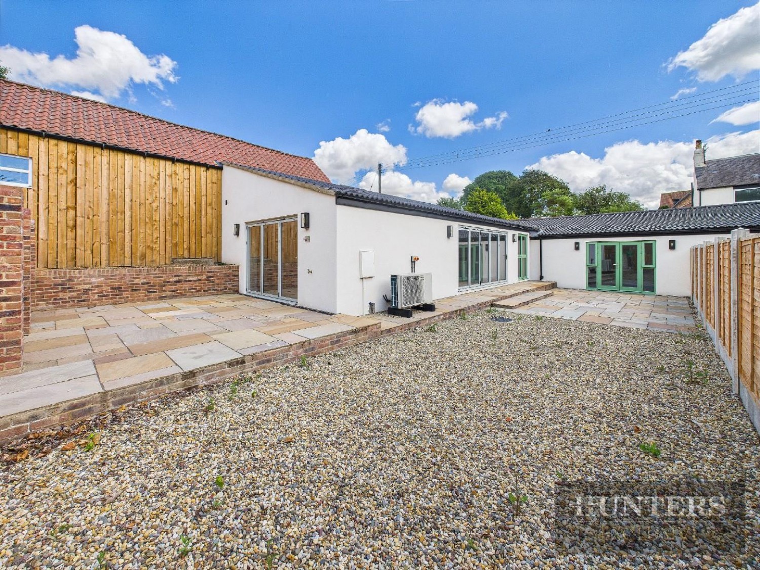 Ganton Road, Foxholes