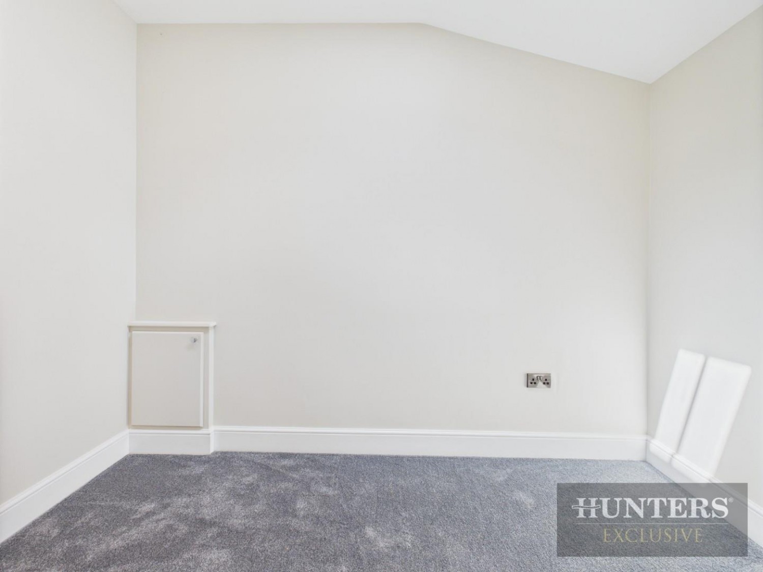 Ganton Road, Foxholes