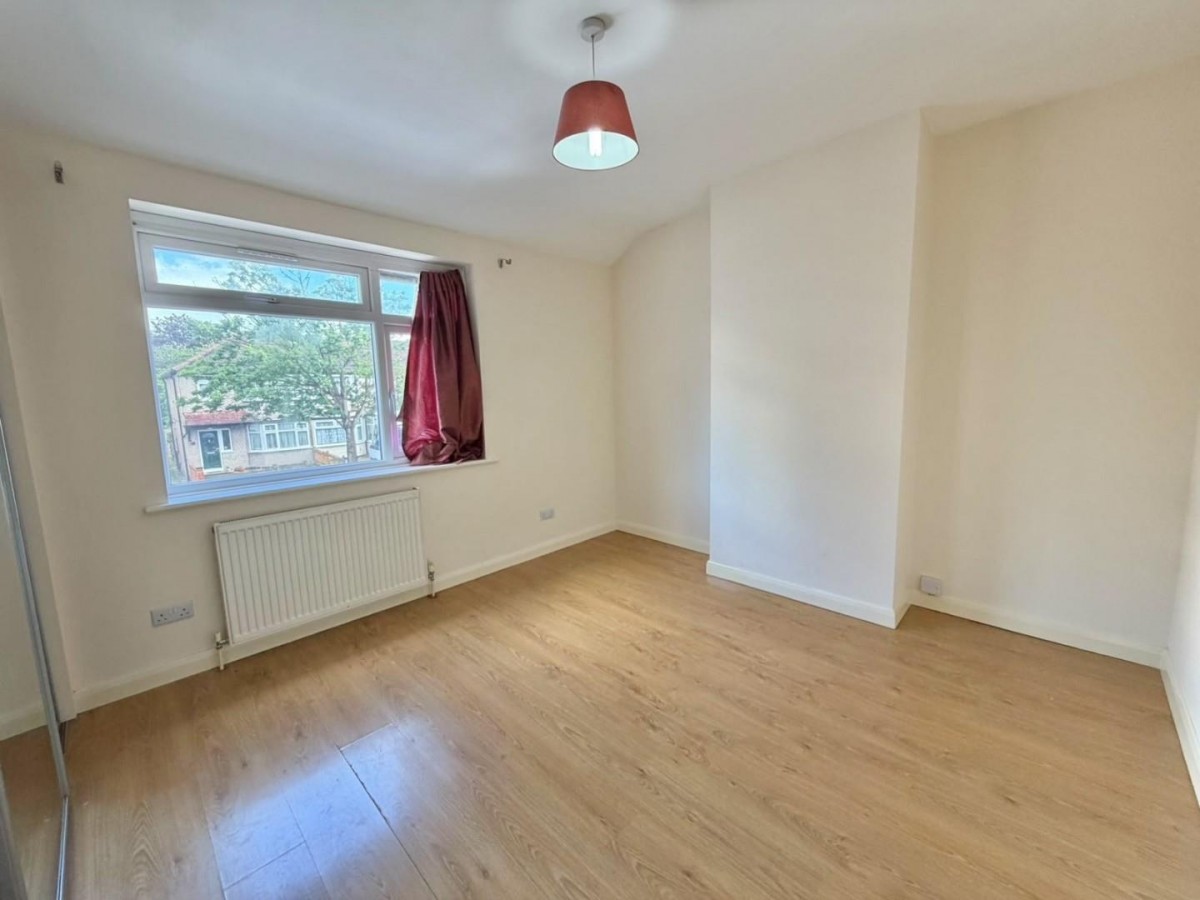 Lansbury Drive, Hayes, Middlesex, UB4 8RP