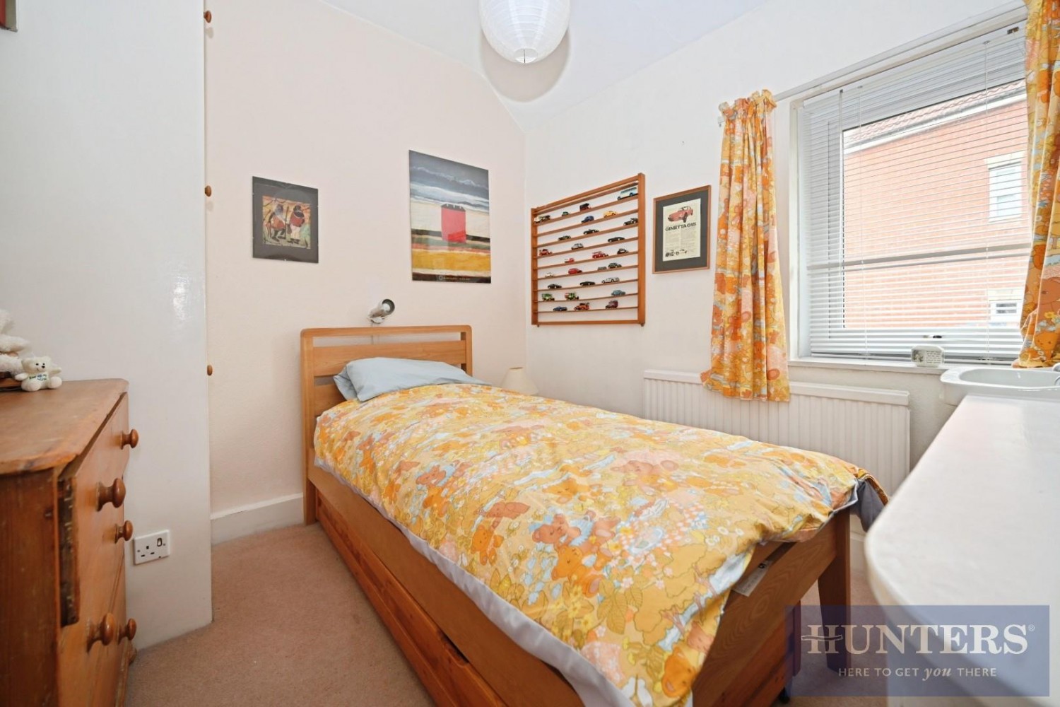 Larkfield Road, Rawdon, Leeds