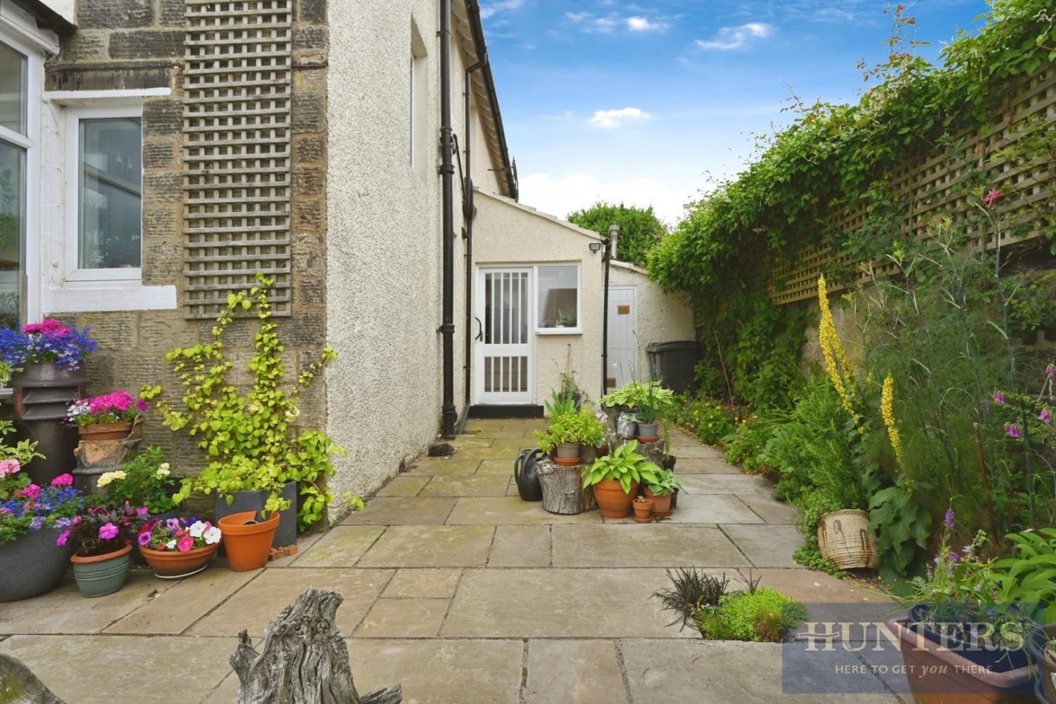 Larkfield Road, Rawdon, Leeds