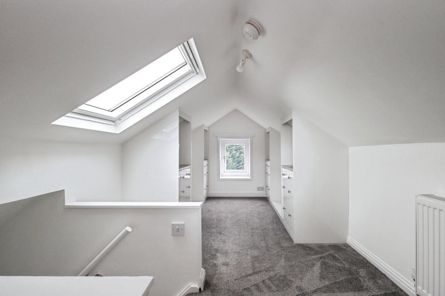 Mottram Old Road, Stalybridge, Cheshire , SK15 2SZ